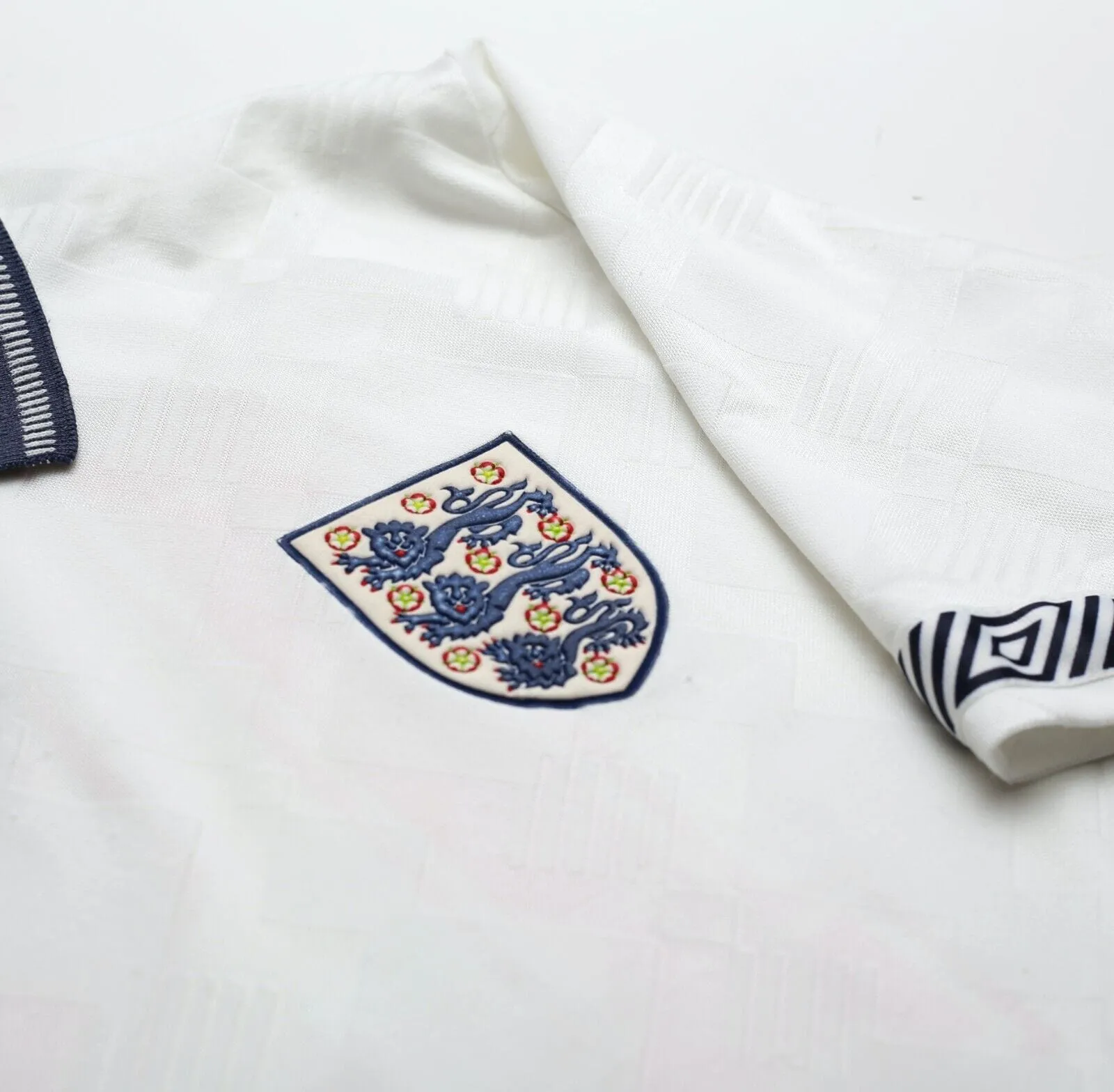 1990/92 GASCOIGNE #19 England Vintage Umbro Home Football Shirt (L) Italia 90