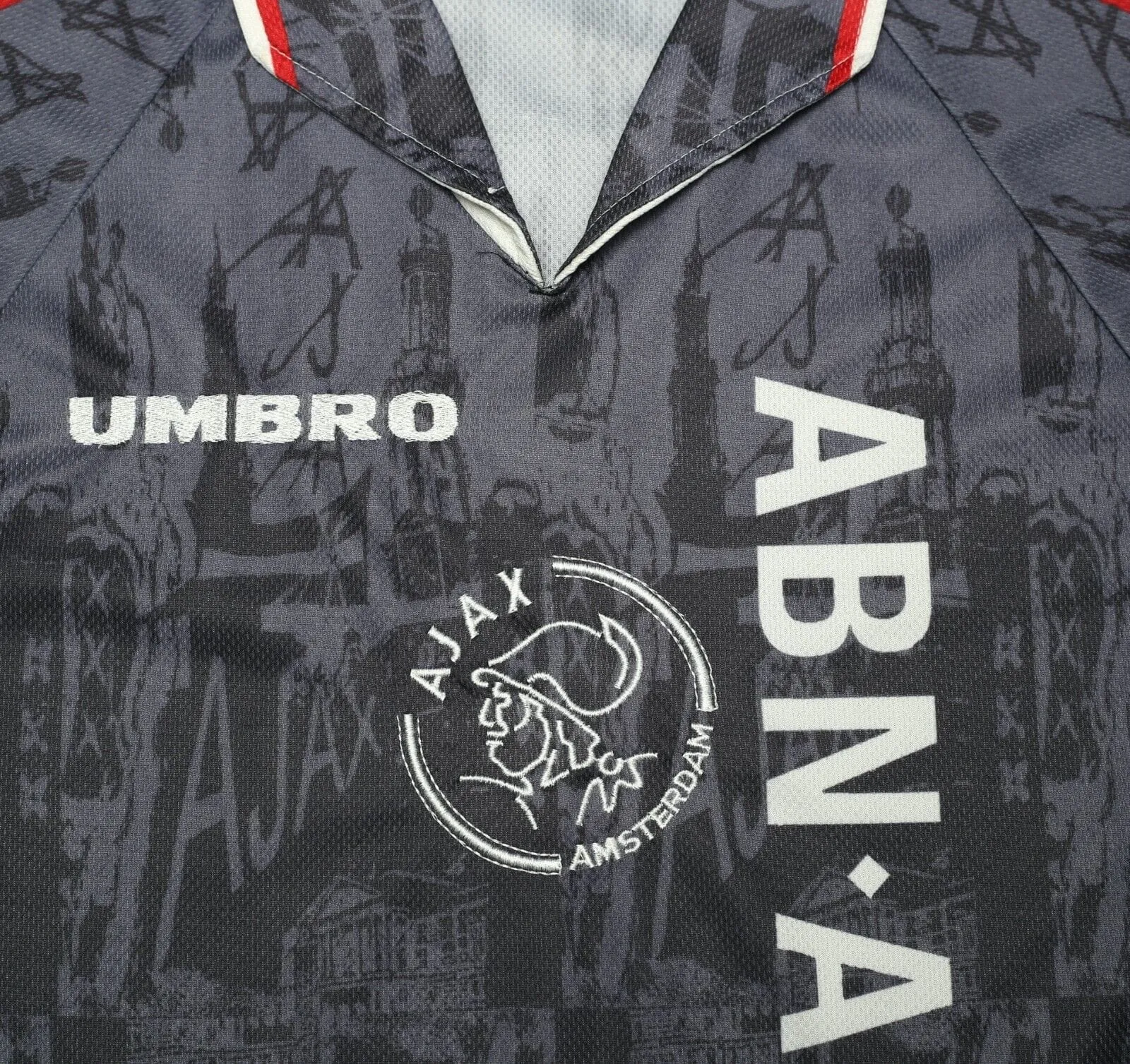 1996/97 KLUIVERT #9 Ajax Vintage Umbro Away Football Shirt Jersey (L)