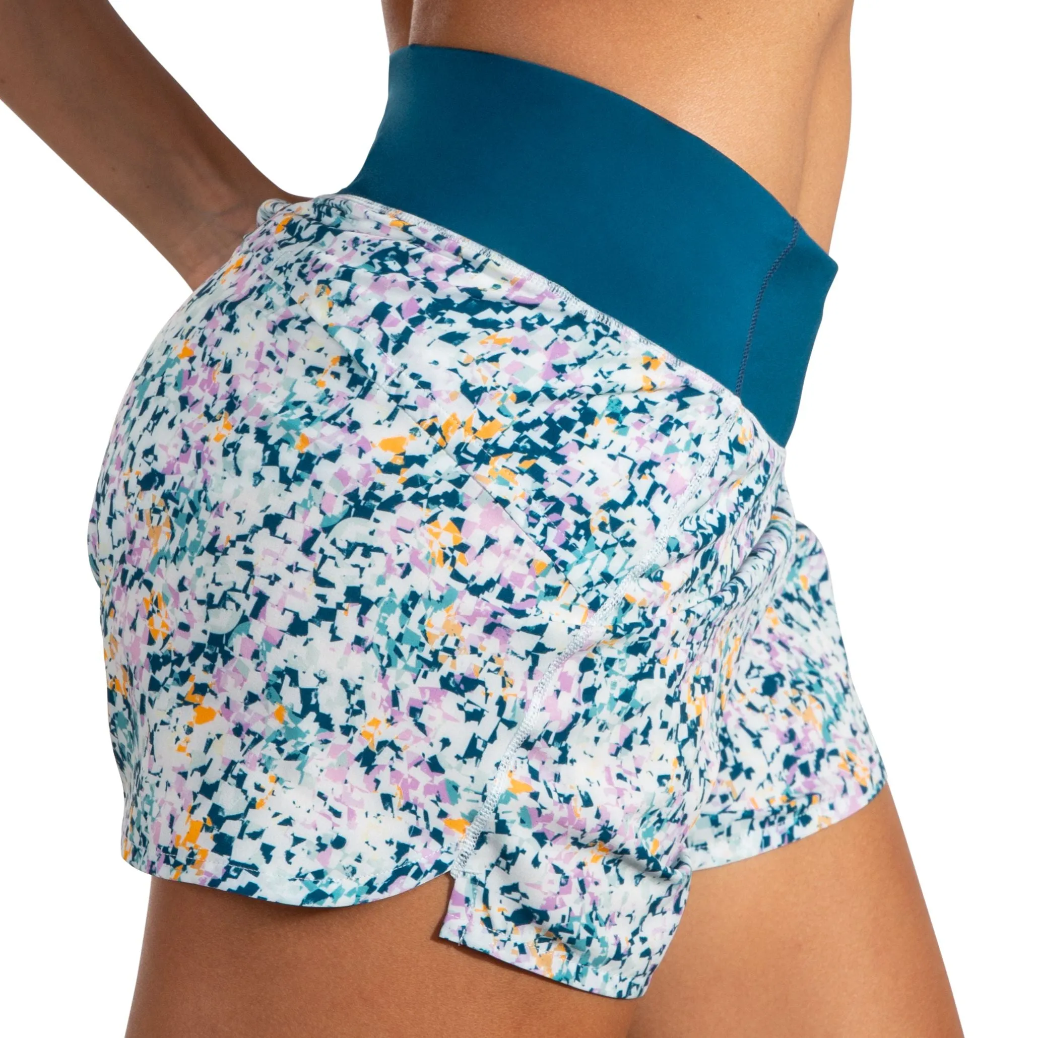 Brooks Women's Chaser 5" Short