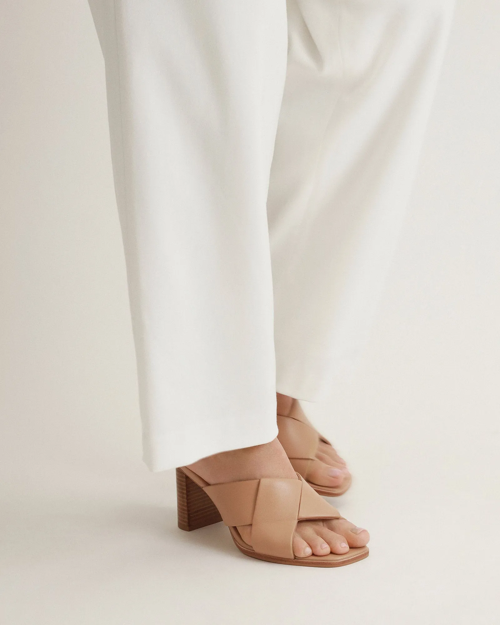 CARRIE MID HEEL SANDALS BEIGE LEATHER