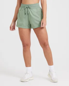 Classic Lounge Lightweight Shorts | Sage