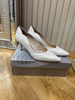 Emis Ivory Low Heel Court Shoe