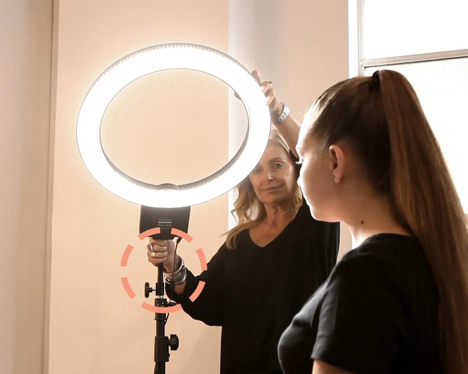 Flexible Goose Neck Bracket (Platinum Pro Ring Light Only)