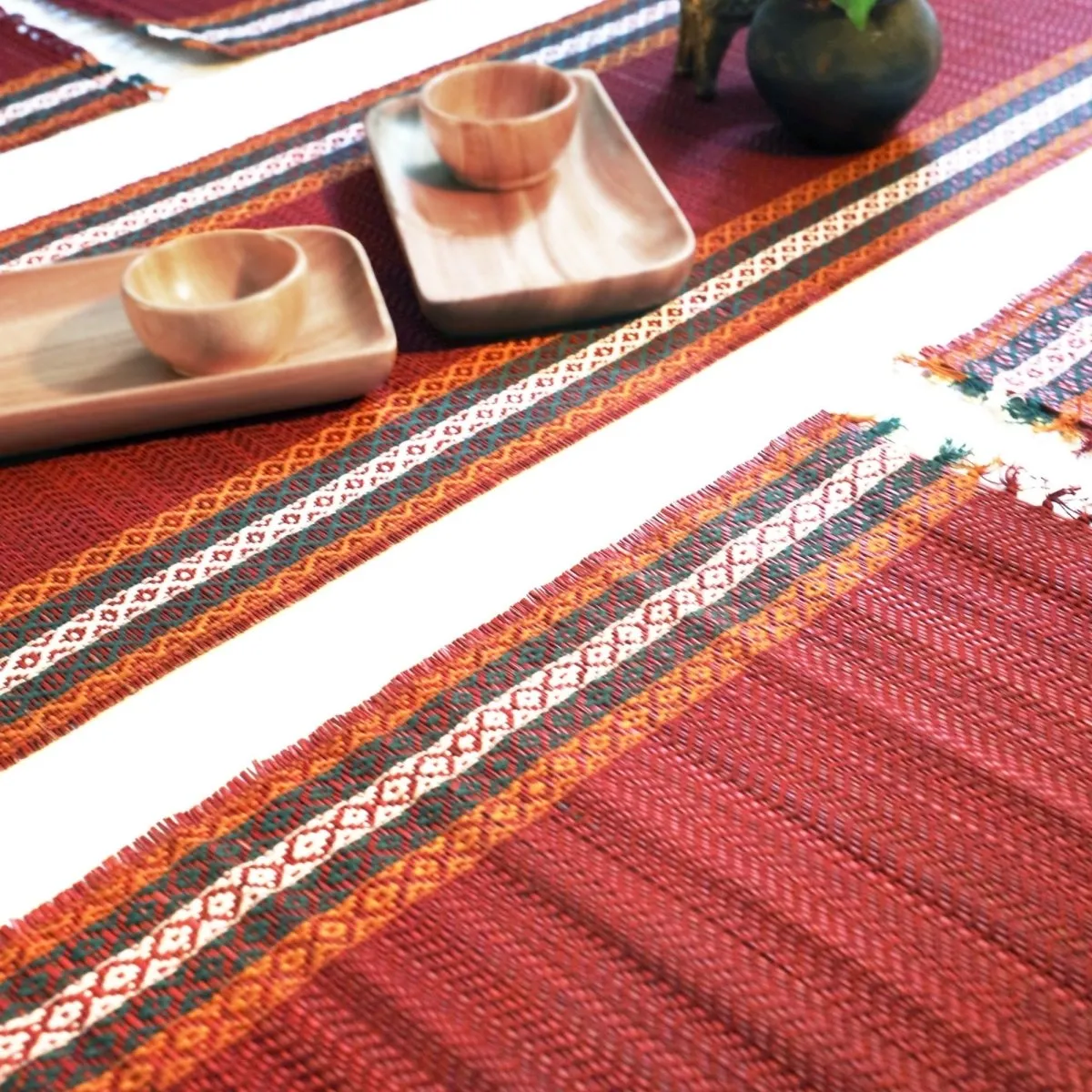 Handmade Dining Table Mats and Table Runner in Ruby Red (Set of 6/4) | Eco Friendly Tableware Sustainably Handwoven from Natural Grass