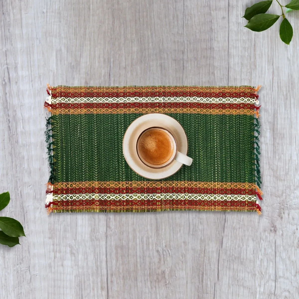 Handmade Dining Table Mats in Green (Set of 2/4/6) | Eco Friendly Tableware Sustainably Handwoven from Natural Grass