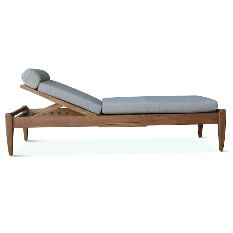 Indoor/Outdoor Formosa Chaise