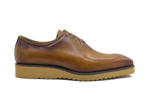 Signature Wholecut Oxford With Lightweight Sole