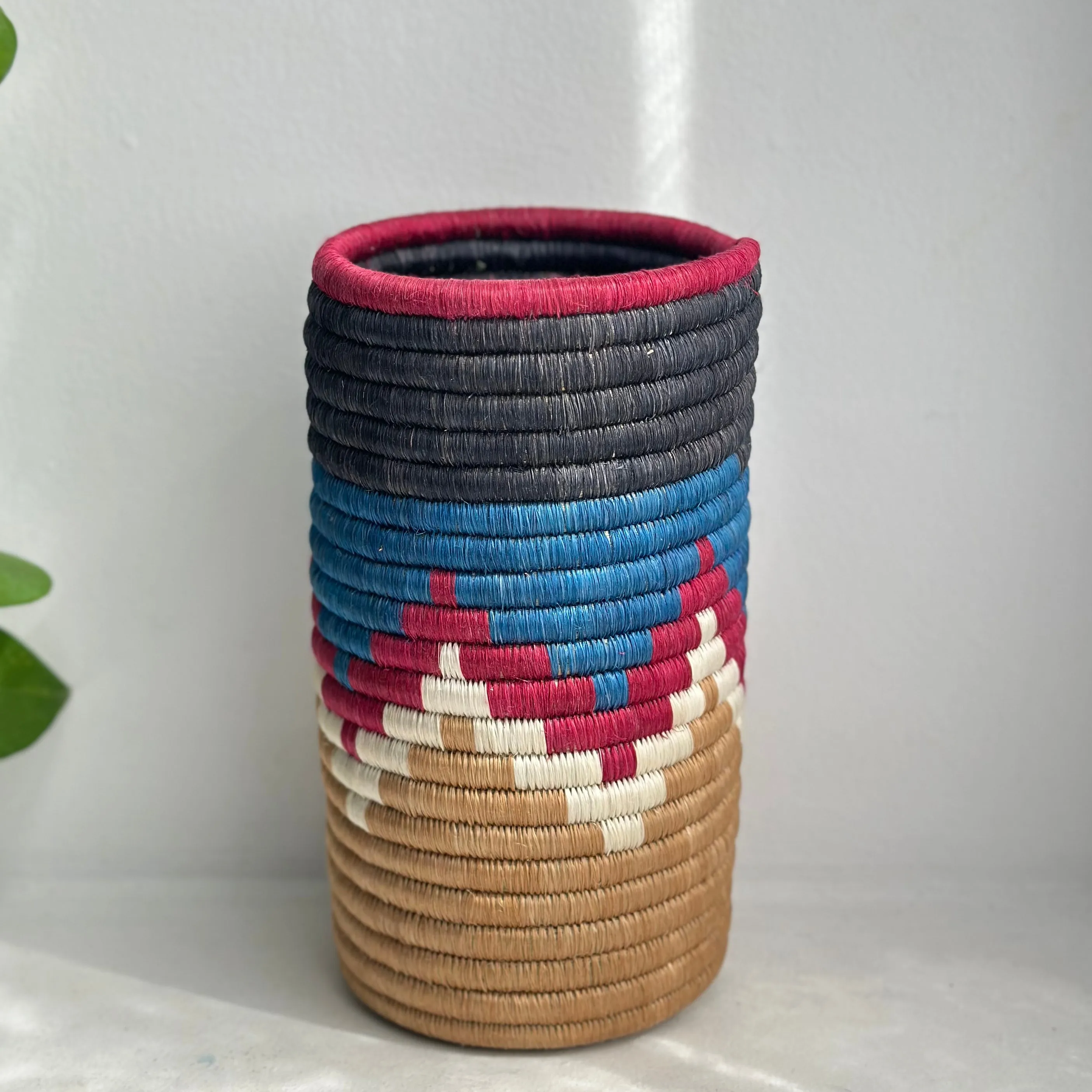 Zigzag Woven Vase (click for more colors)